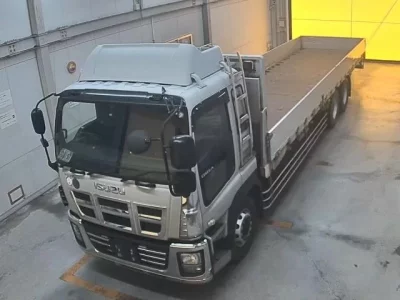 Isuzu TRUCK