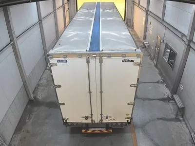 Isuzu TRUCK