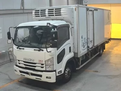 Isuzu FORWARD