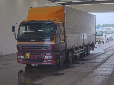 Isuzu GIGA