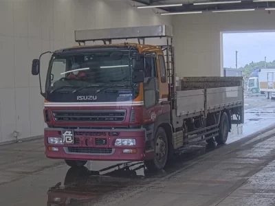 Isuzu GIGA