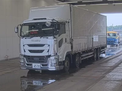 Isuzu GIGA