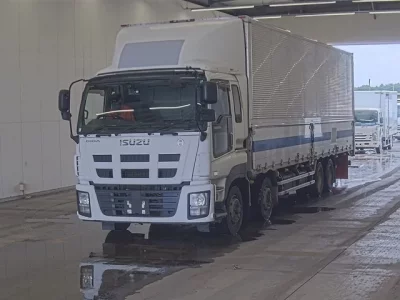 Isuzu GIGA