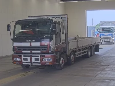 Isuzu GIGA