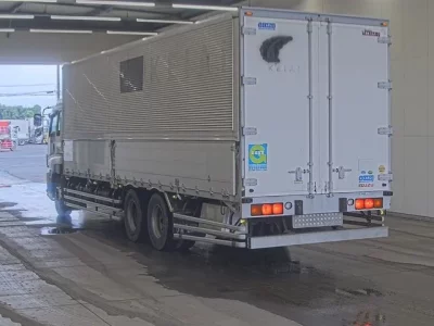 Isuzu GIGA