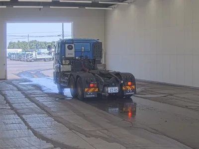 Isuzu GIGA