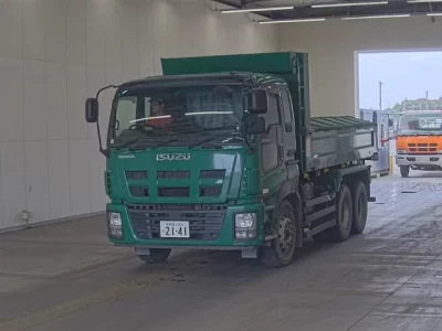 Isuzu GIGA