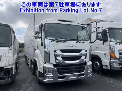 Isuzu GIGA