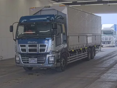 Isuzu GIGA