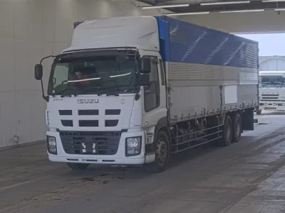 Isuzu GIGA