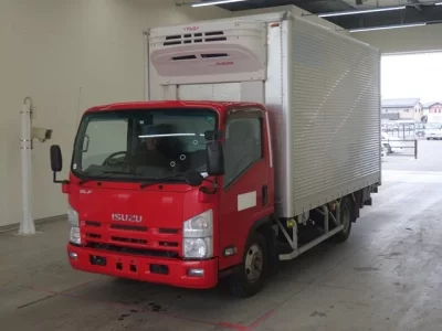 Isuzu ELF