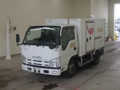Isuzu ELF