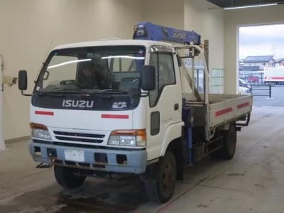 Isuzu ELF