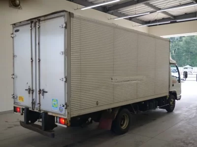 Isuzu ELF