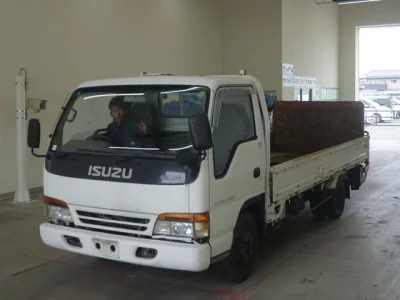 Isuzu ELF