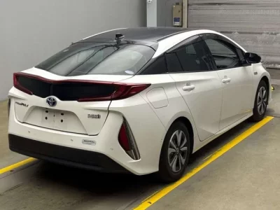 Toyota PRIUS PHV