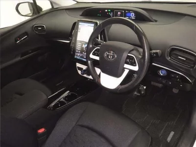 Toyota PRIUS PHV