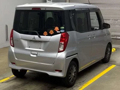 Mitsubishi EK SPACE