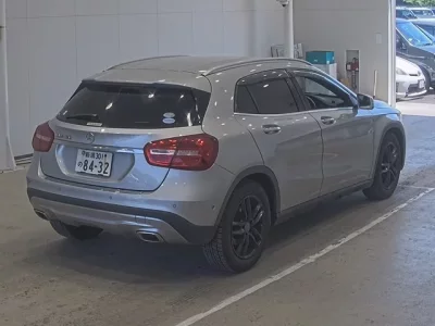Mercedes-Benz GLA CLASS