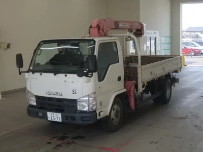 Isuzu ELF