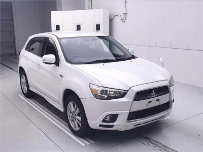 Mitsubishi RVR