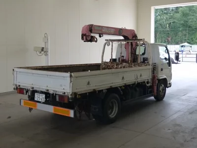 Isuzu ELF
