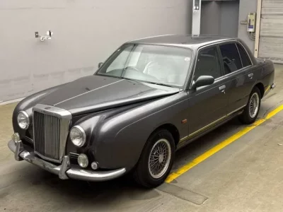 Mitsuoka GALUE
