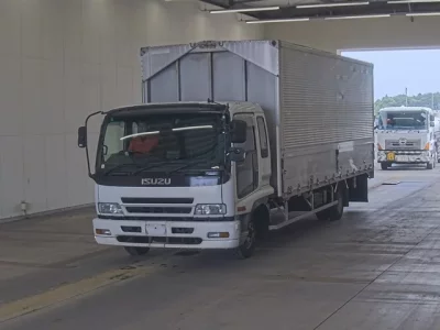 Isuzu FORWARD