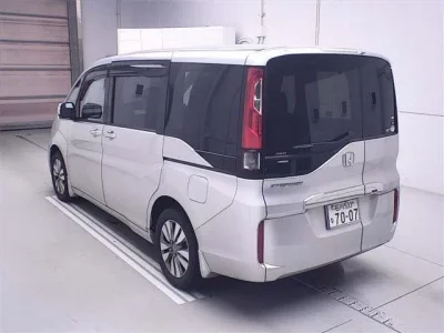 Honda STEP WAGON