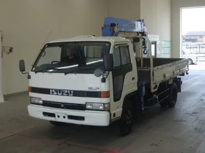 Isuzu ELF
