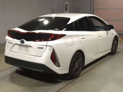 Toyota PRIUS PHV