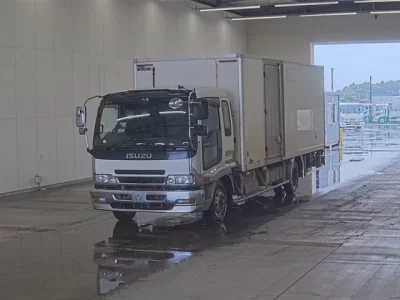 Isuzu FORWARD