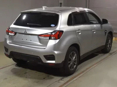 Mitsubishi RVR