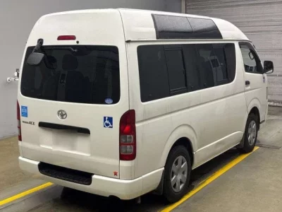 Toyota REGIUS ACE VAN