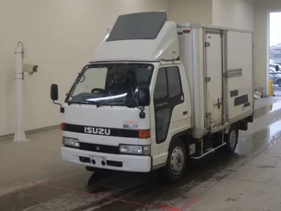 Isuzu ELF