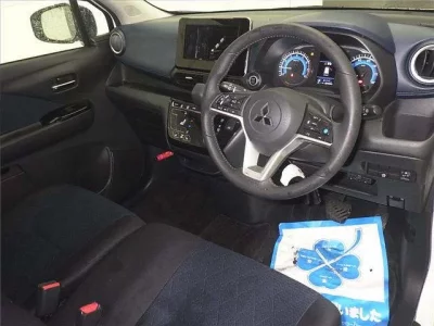 Mitsubishi EK X