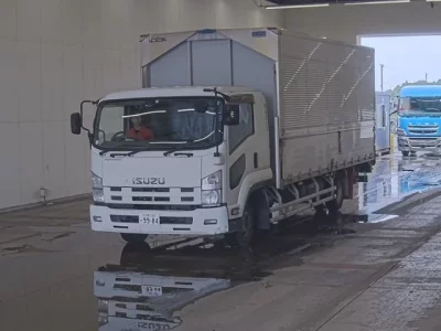 Isuzu FORWARD