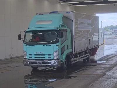 Isuzu FORWARD