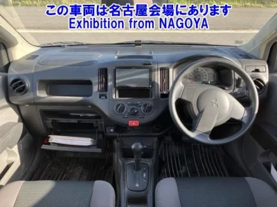 Mitsubishi LANCER VAN