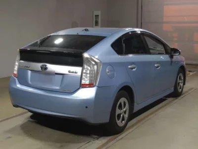 Toyota PRIUS PHV