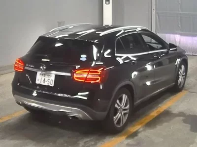 Mercedes-Benz GLA CLASS