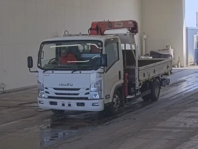 Isuzu ELF