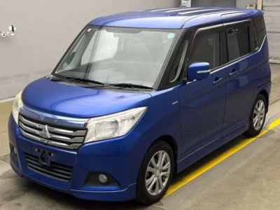 Mitsubishi DELICA D2