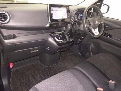 Mitsubishi EK X