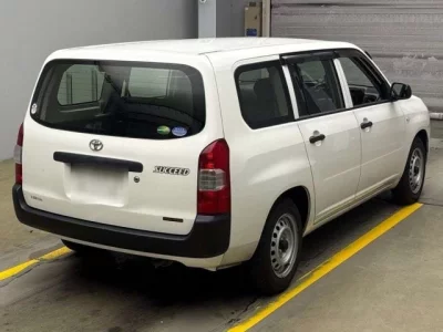 Toyota SUCCEED