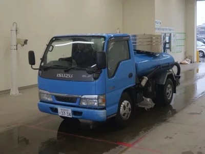 Isuzu ELF