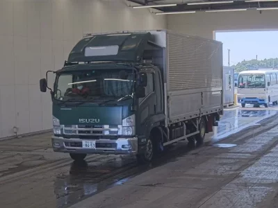 Isuzu FORWARD