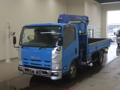 Isuzu ELF