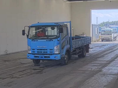 Isuzu FORWARD