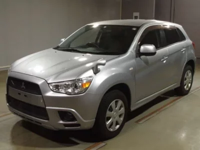 Mitsubishi RVR